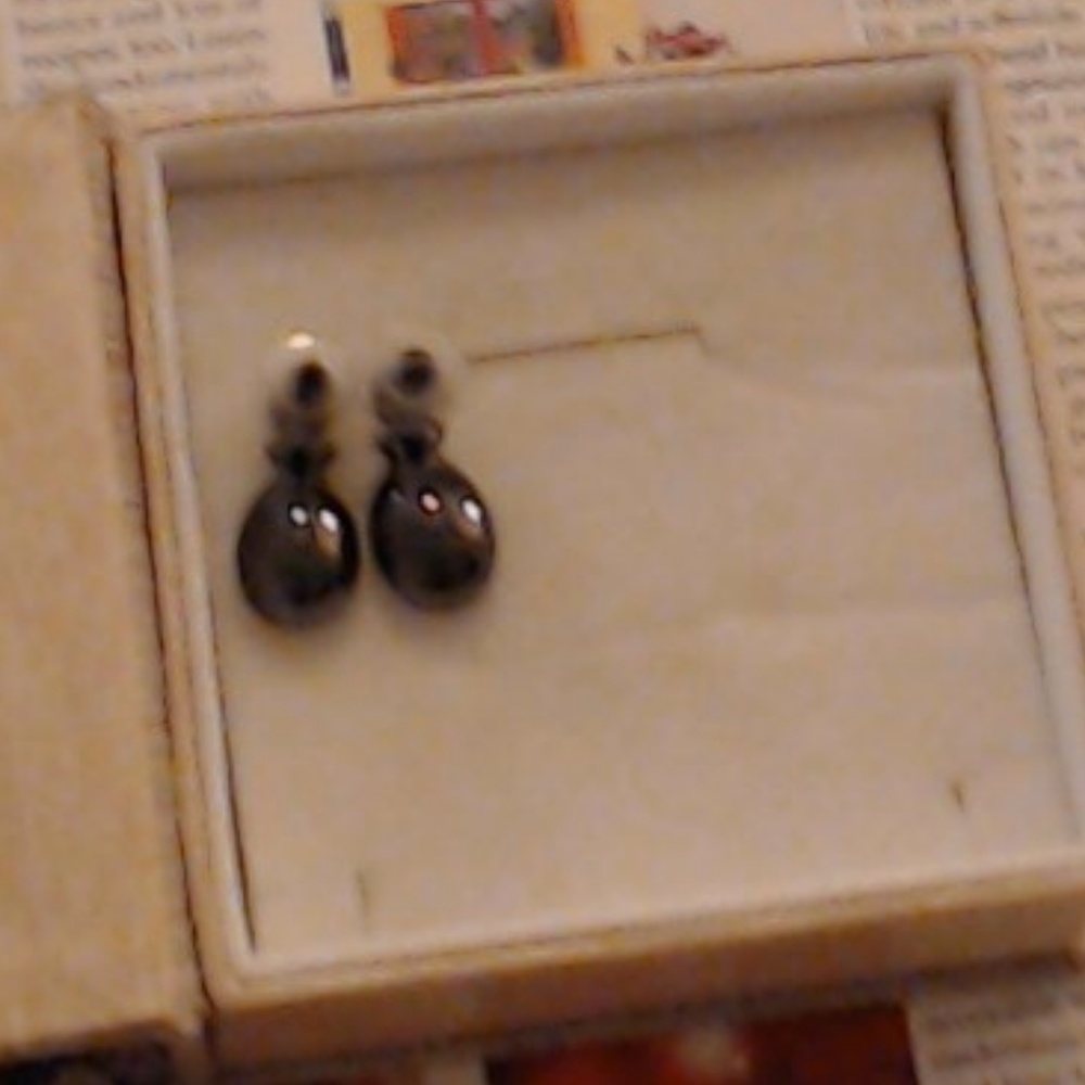Givenchy Earrings - Picture 6 of 10